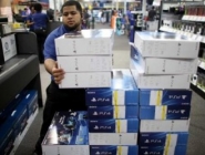 Продажи PlayStation 4 превысили 2 миллиона